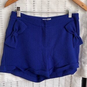 Verty Royal Blue Shorts with Modern Tailored Design Size Medium-preowned